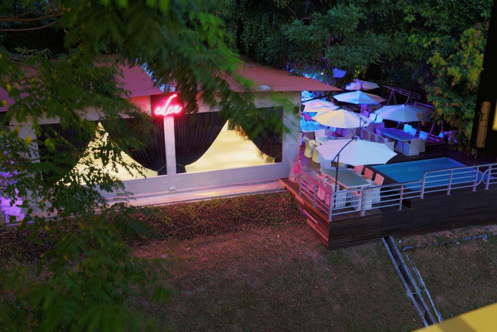 Raintr33 Hotel Σιγκαπούρη Εξωτερικό φωτογραφία